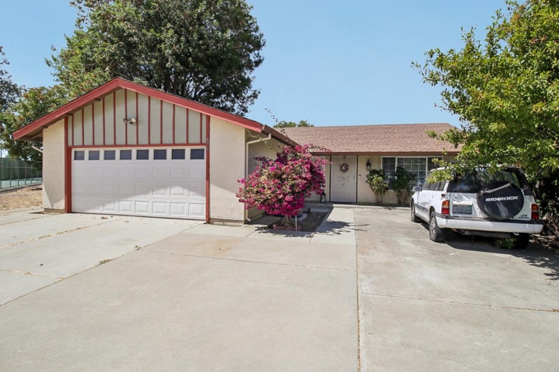 4967 Avenida De Angelina