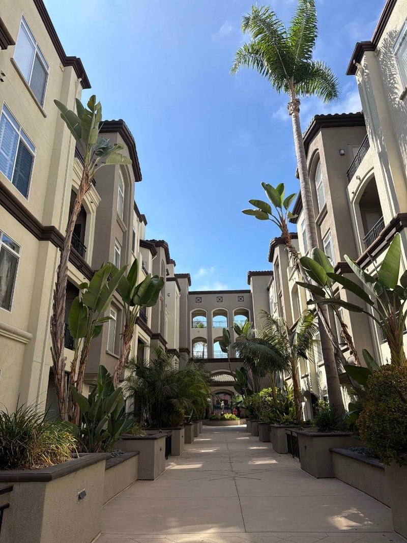 9263 Regents Road B301
