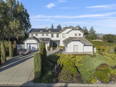 Photo of 310 Via Vaquero Norte, SAN JUAN BAUTISTA, CA 95045 (MLS # ML82024818)