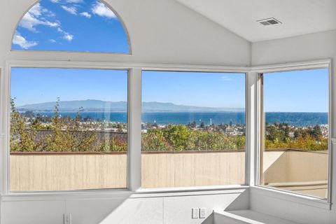 Photo of 623 High Street, SANTA CRUZ, CA 95060 (MLS # ML82025156)