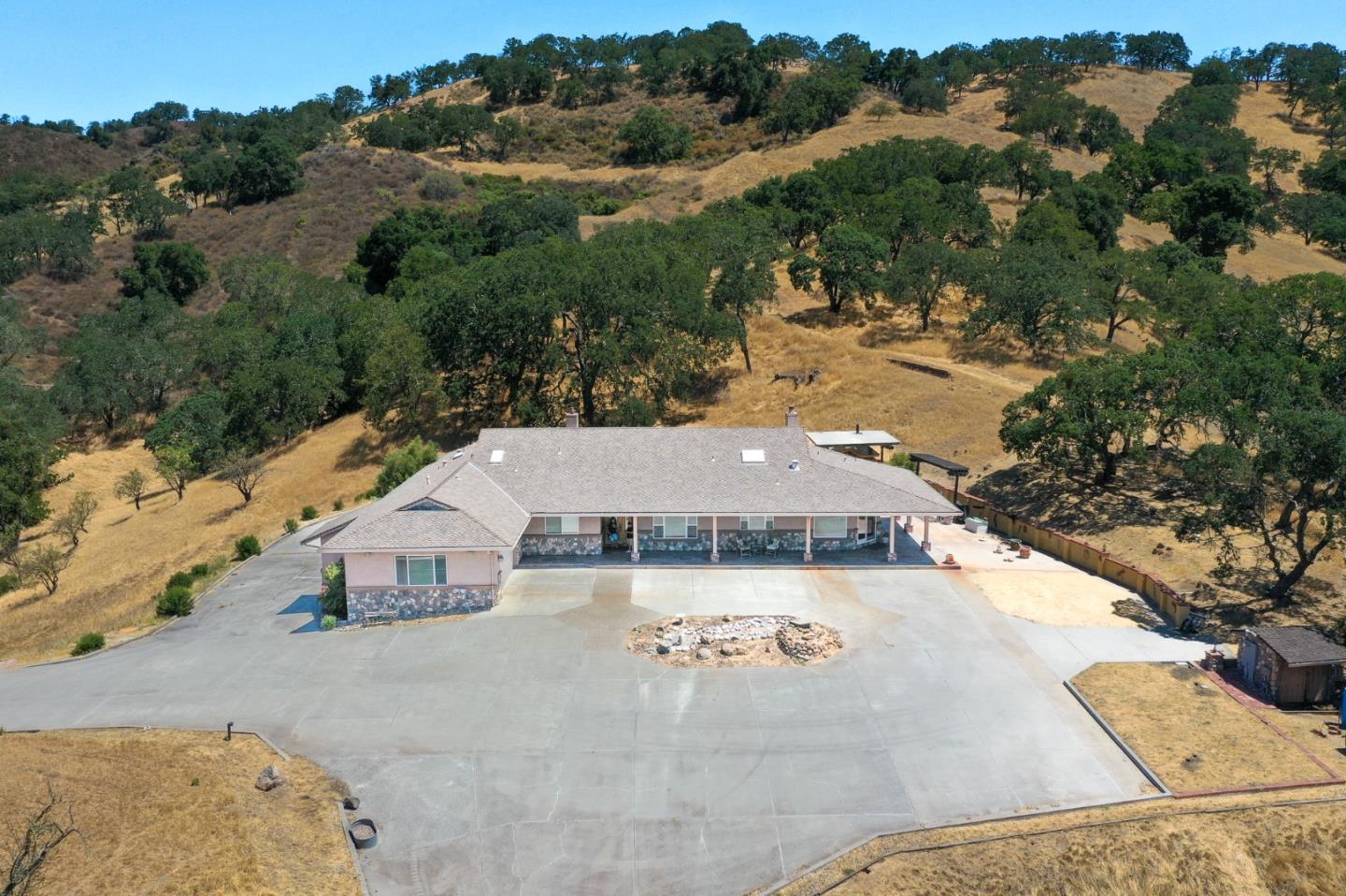 21050 Uvas Road