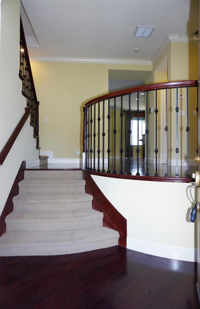 1710 Salamoni Court