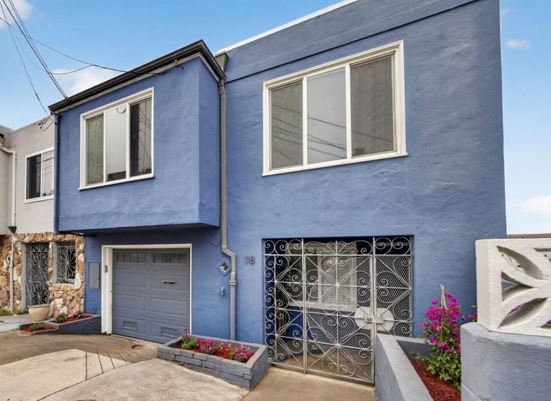 118 Wyandotte Avenue