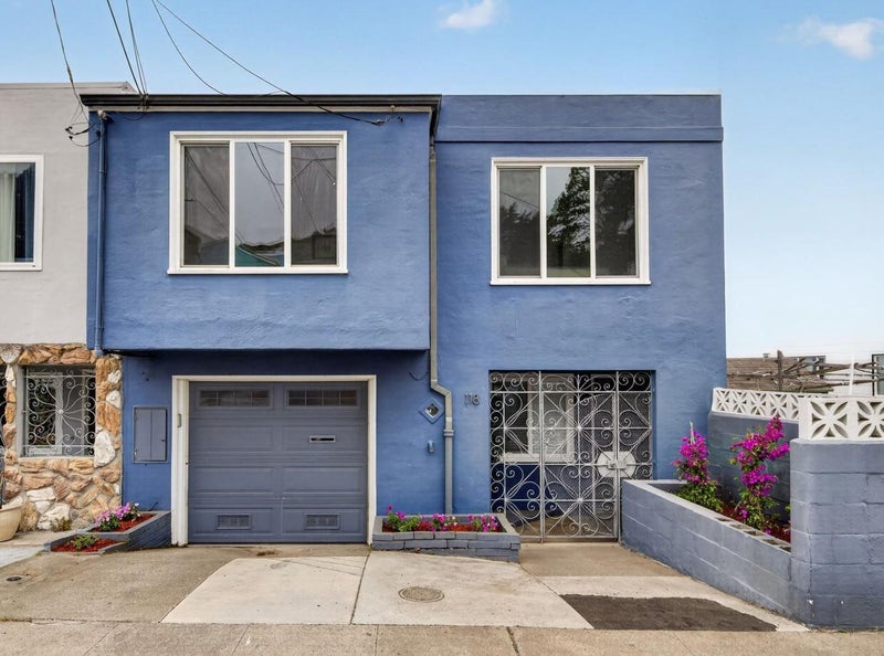 118 Wyandotte Avenue