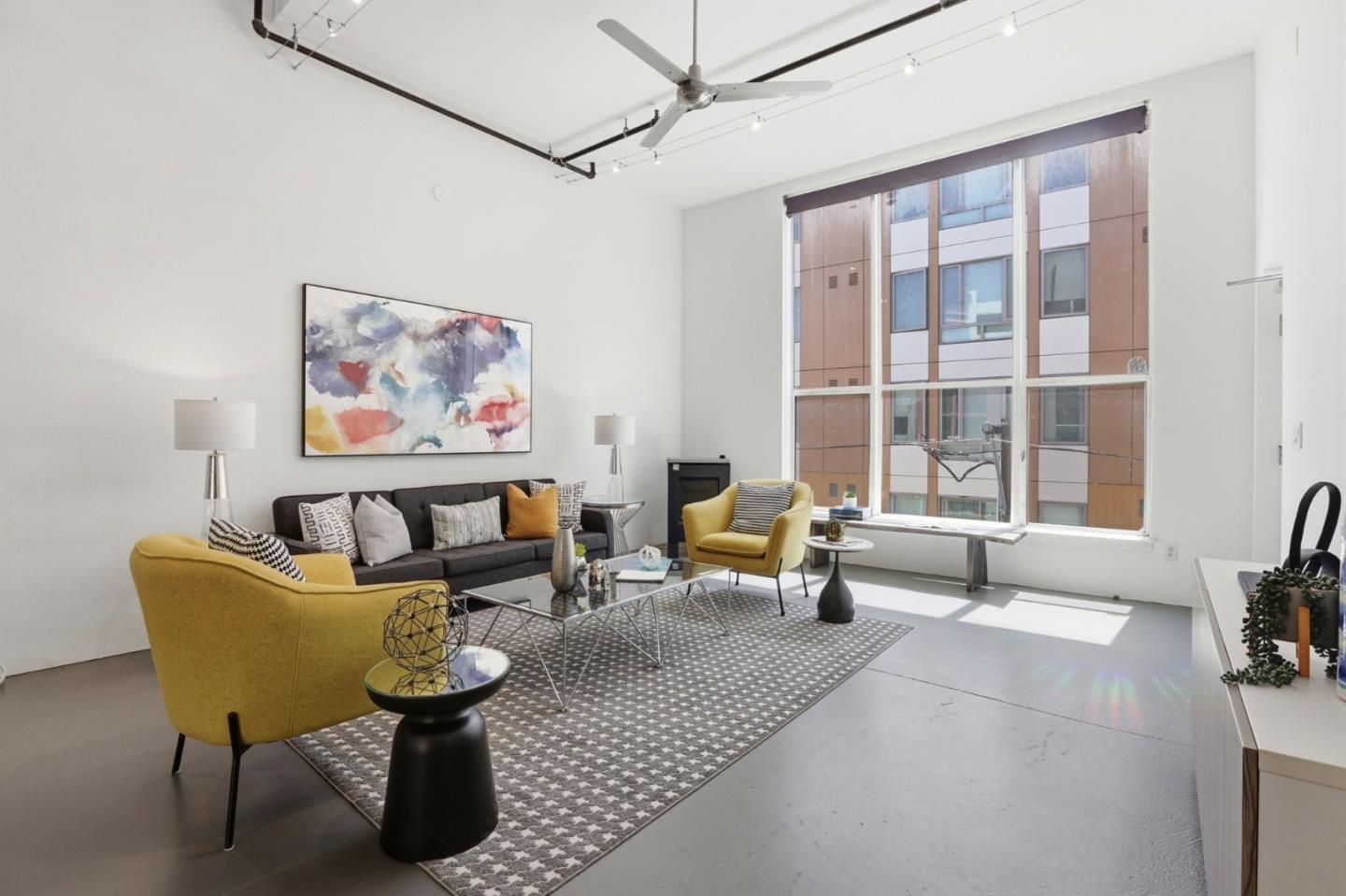 55 Norfolk Street 202