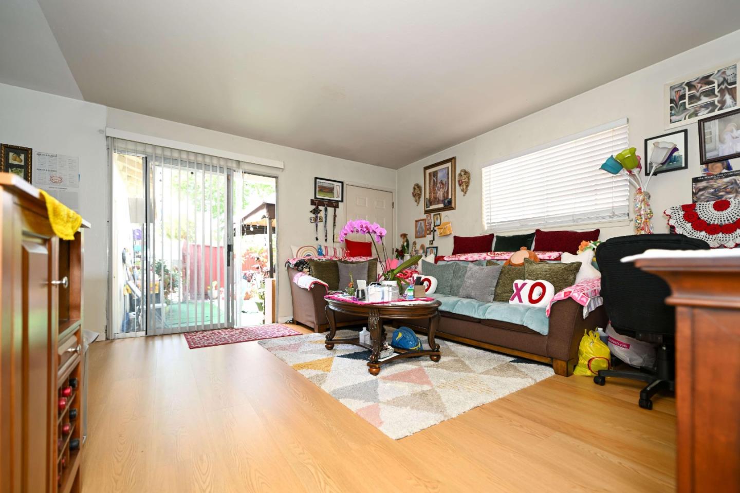 872 - 874 San Junipero Drive