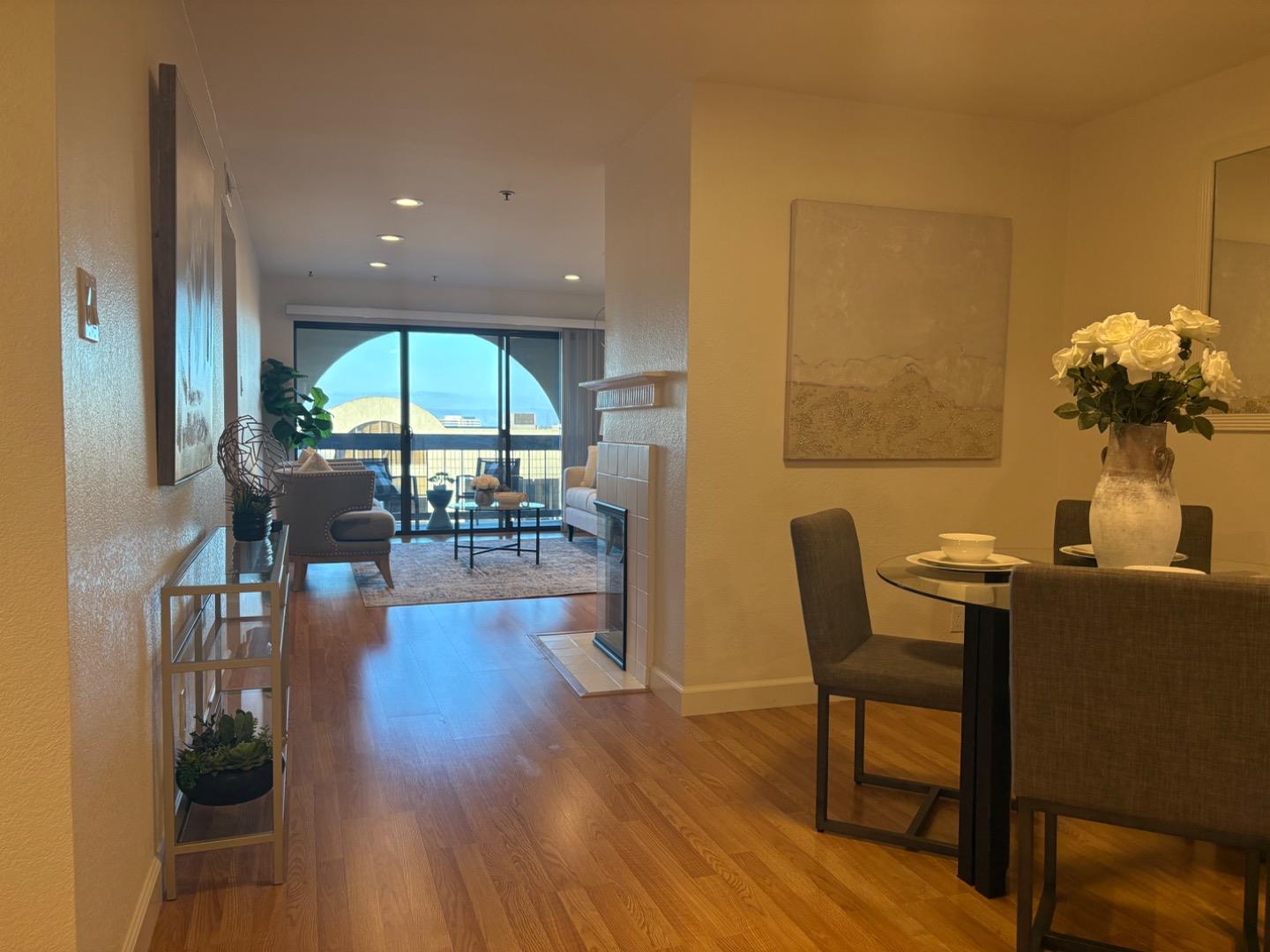 1 Laurel Street 102