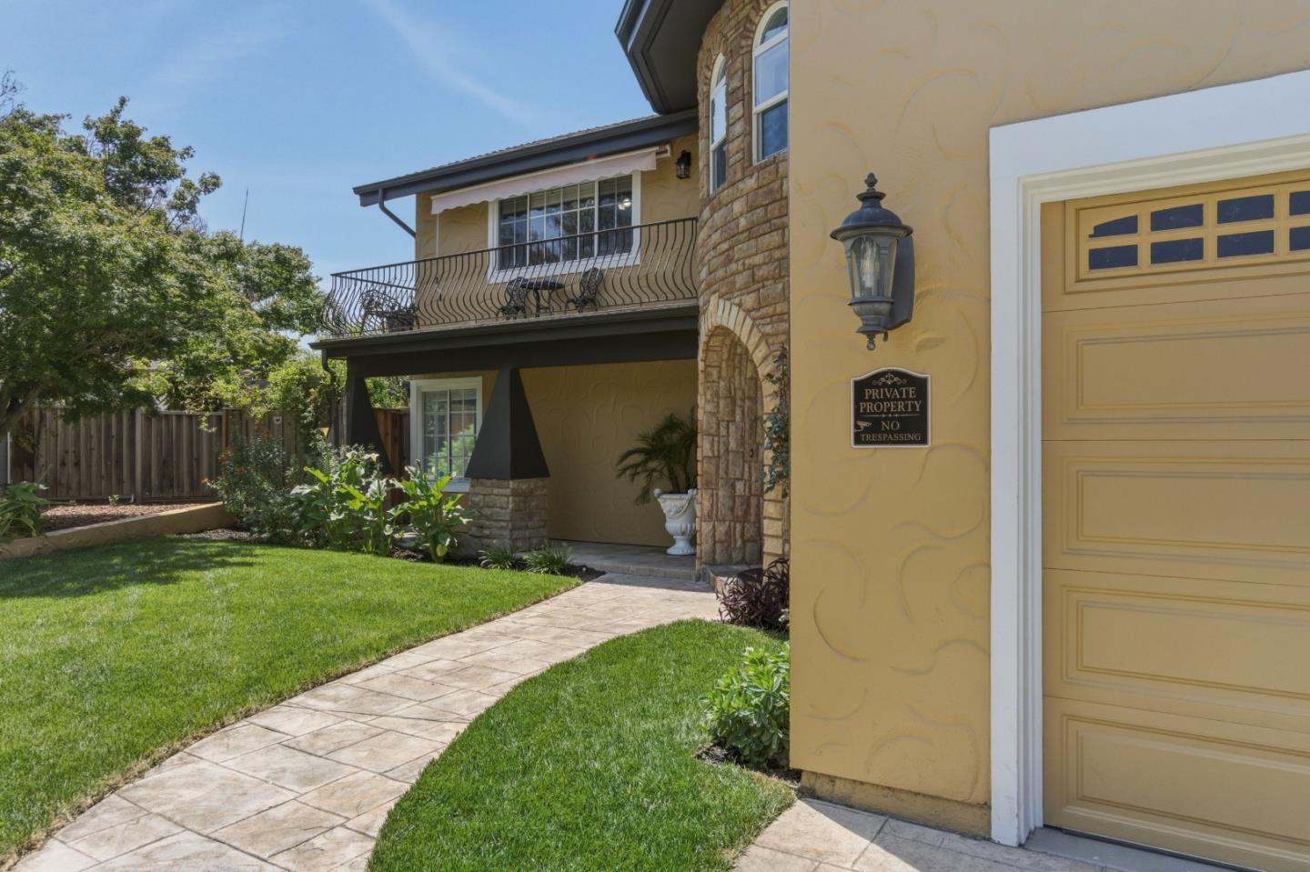 2859 Broken Oak Court