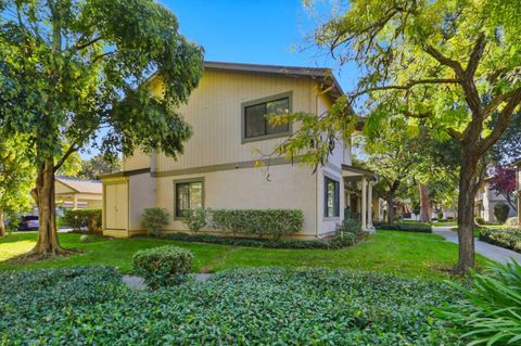 Tiny photo for 4925 Flat Rock Circle, SAN JOSE, CA 95136 (MLS # ML82025129)