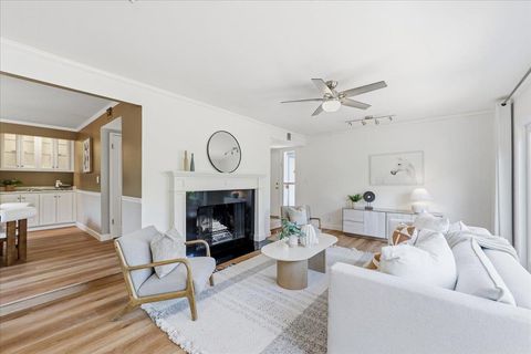 Tiny photo for 1689 Luika Place, Campbell, CA 95008 (MLS # ML82046094)