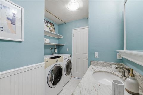 Tiny photo for 1689 Luika Place, Campbell, CA 95008 (MLS # ML82046094)