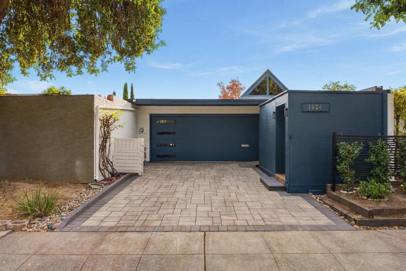 1024 East Evelyn Avenue