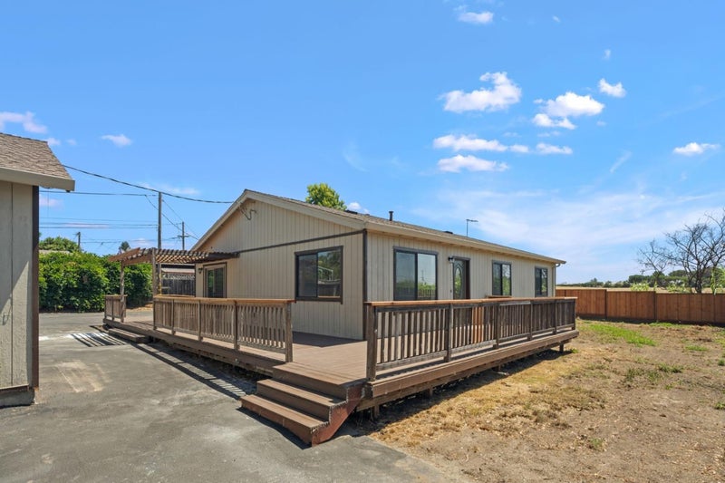18 Hawthorne Avenue