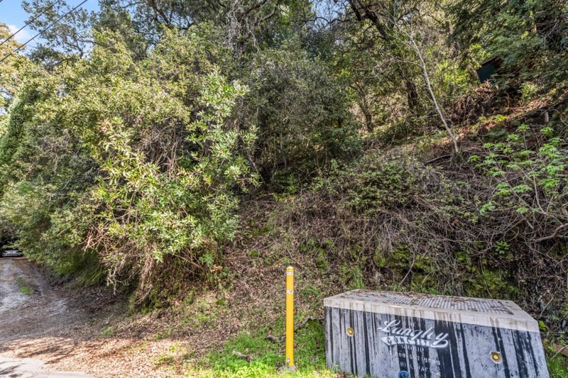Lot 02 Lakeview Avenue