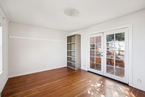 Tiny photo for 72 Fountain Street, SAN FRANCISCO, CA 94114 (MLS # ML82024437)