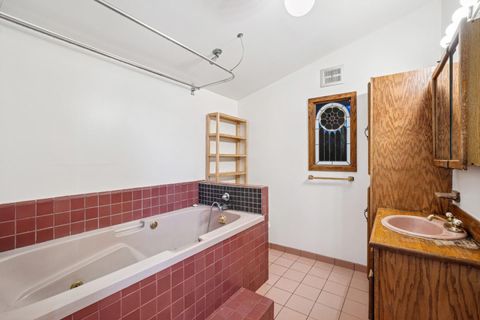 Tiny photo for 72 Fountain Street, SAN FRANCISCO, CA 94114 (MLS # ML82024437)