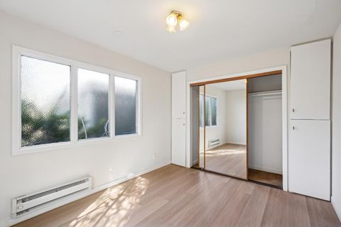 Tiny photo for 72 Fountain Street, SAN FRANCISCO, CA 94114 (MLS # ML82024437)