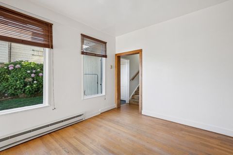 Tiny photo for 72 Fountain Street, SAN FRANCISCO, CA 94114 (MLS # ML82024437)