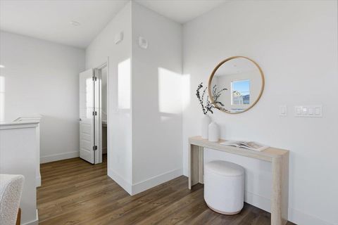 Tiny photo for 921 Magnolia Terrace #7, SUNNYVALE, CA 94086 (MLS # ML82032914)