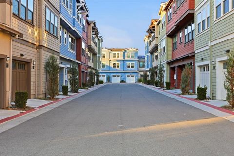 Tiny photo for 921 Magnolia Terrace #7, SUNNYVALE, CA 94086 (MLS # ML82032914)