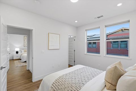 Tiny photo for 921 Magnolia Terrace #7, SUNNYVALE, CA 94086 (MLS # ML82032914)