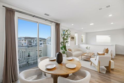 Tiny photo for 921 Magnolia Terrace #7, SUNNYVALE, CA 94086 (MLS # ML82032914)