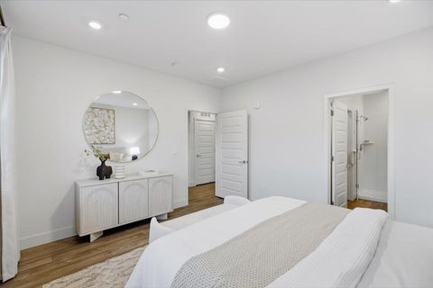 Tiny photo for 921 Magnolia Terrace #7, SUNNYVALE, CA 94086 (MLS # ML82032914)