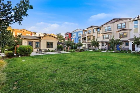 Tiny photo for 921 Magnolia Terrace #7, SUNNYVALE, CA 94086 (MLS # ML82032914)