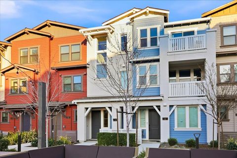 Tiny photo for 921 Magnolia Terrace #7, SUNNYVALE, CA 94086 (MLS # ML82032914)