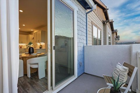 Tiny photo for 921 Magnolia Terrace #7, SUNNYVALE, CA 94086 (MLS # ML82032914)