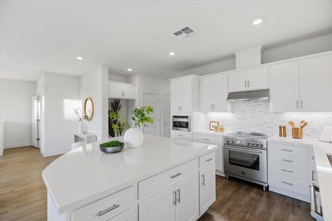 Tiny photo for 921 Magnolia Terrace #7, SUNNYVALE, CA 94086 (MLS # ML82032914)