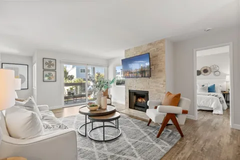 424 Barnegat Lane, Redwood City, CA 94065 - MLS#: ML81999797