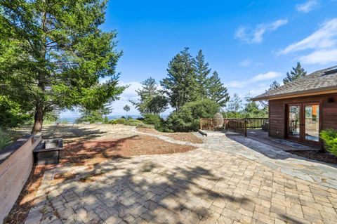 Tiny photo for 16501 Skyline Boulevard, WOODSIDE, CA 94062 (MLS # ML82023275)
