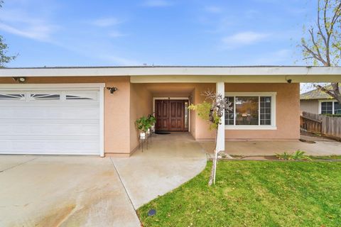 Tiny photo for 1260 Heather Glen Circle, HOLLISTER, CA 95023 (MLS # ML82027118)