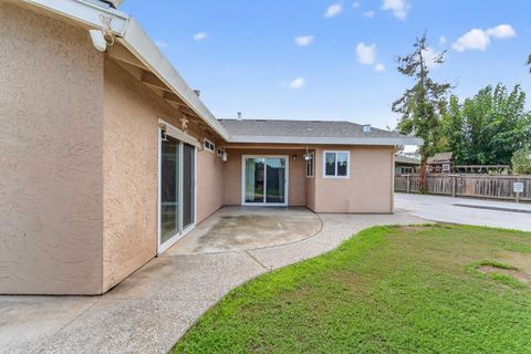 Tiny photo for 1260 Heather Glen Circle, HOLLISTER, CA 95023 (MLS # ML82027118)