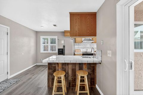 Tiny photo for 1260 Heather Glen Circle, HOLLISTER, CA 95023 (MLS # ML82027118)