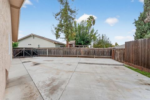 Tiny photo for 1260 Heather Glen Circle, HOLLISTER, CA 95023 (MLS # ML82027118)