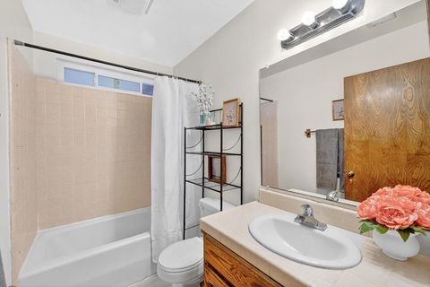 Tiny photo for 1260 Heather Glen Circle, HOLLISTER, CA 95023 (MLS # ML82027118)