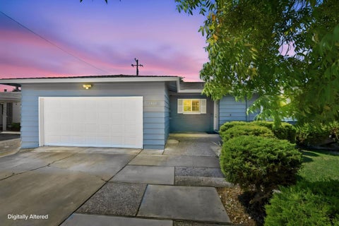 Photo of 1464 Hillsdale Avenue, SAN JOSE, CA 95118 (MLS # ML82057647)