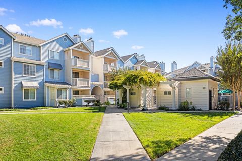 Tiny photo for 605 Arcadia Terrace #106, SUNNYVALE, CA 94085 (MLS # ML82025086)