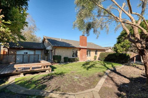 Tiny photo for 1159 Wilgart Way, SALINAS, CA 93901 (MLS # ML82025235)