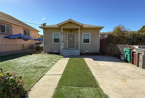 9219 Holly Street, Oakland, CA 94603 - #: ML82037776