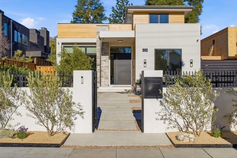 Photo of 543 Tennyson Avenue, Palo Alto, CA 94301 (MLS # ML82064643)