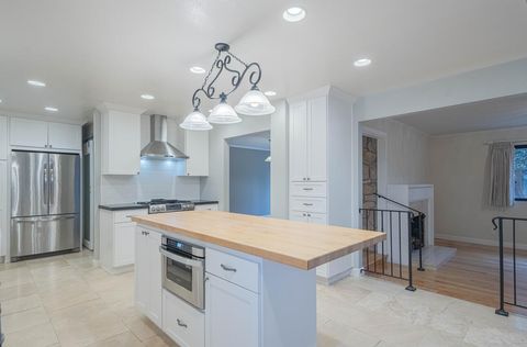 Tiny photo for 1116 San Diego Drive, SALINAS, CA 93901 (MLS # ML82030126)