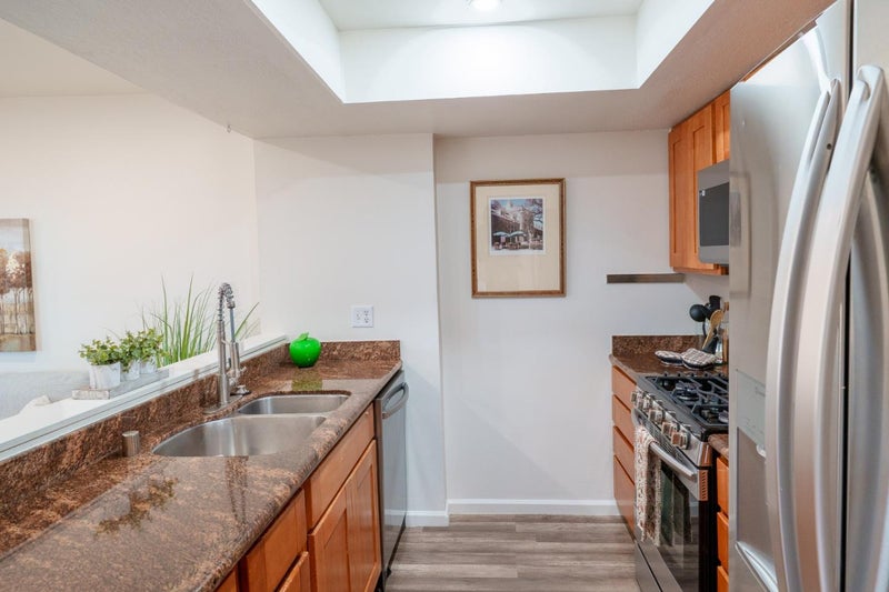 1044 Suzanne Court