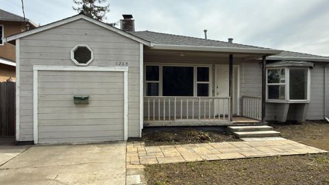 1268 Carlton Avenue Menlo Park CA 94025