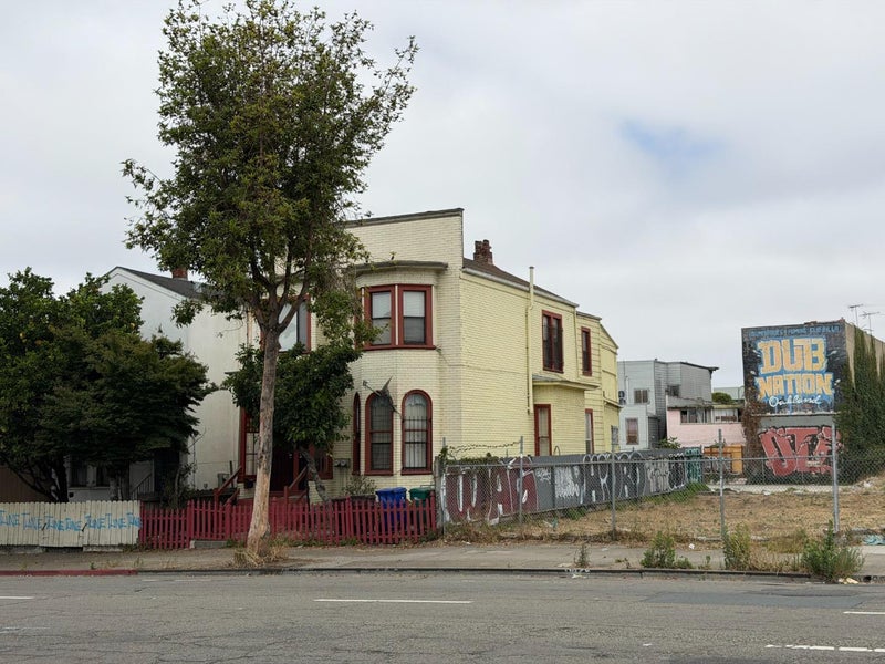 611 Harrison Street