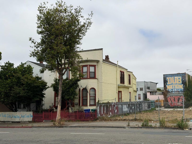 611 Harrison Street