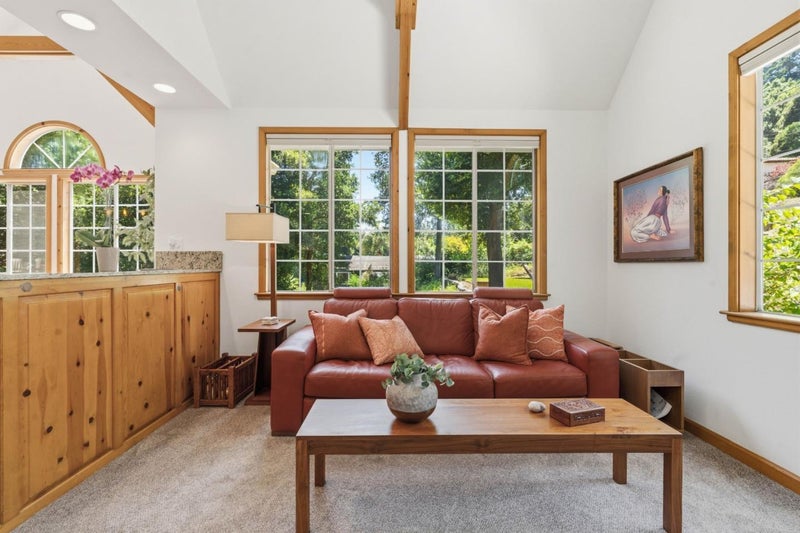 220 Miracle Lane
