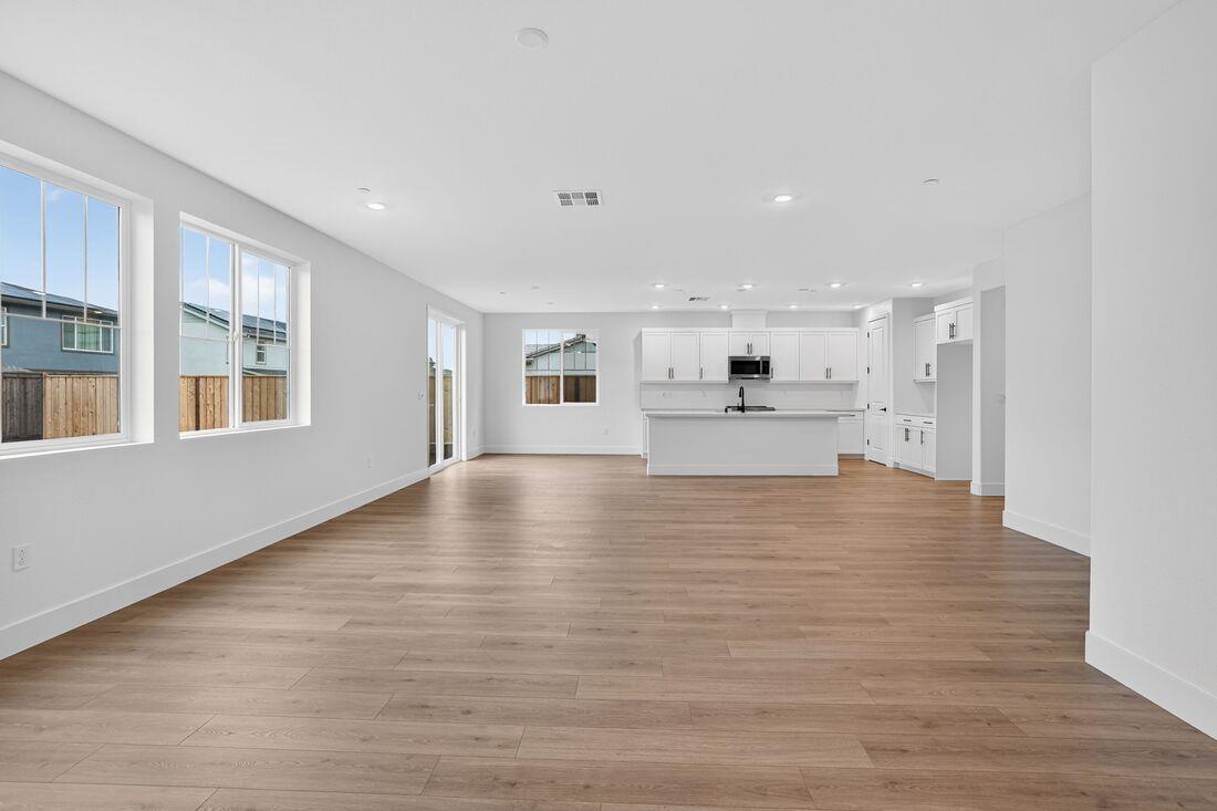 196 Golden Gate Lane